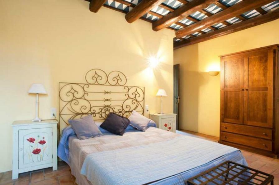 Hostal La Riera Torroella de Montgrí Eksteriør bilde